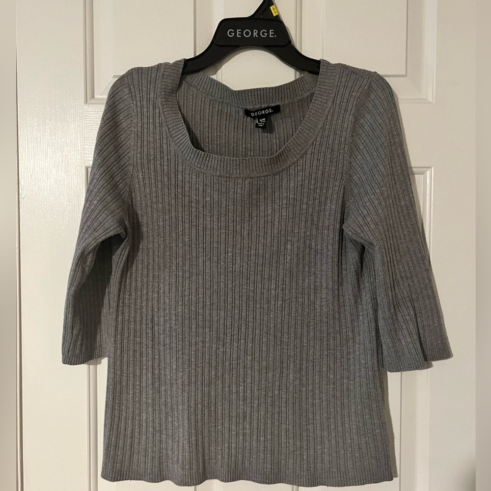 COPY - Women’s grey blouse